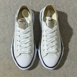 MMY White Athletic Shoes for Men